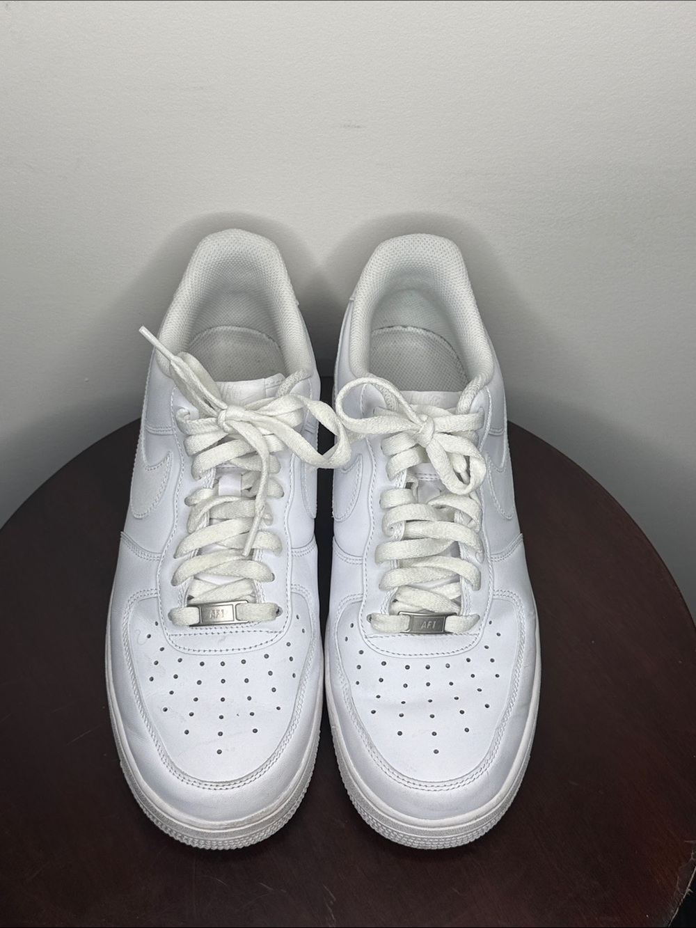 Nike White Men’s Low-Top Sneakers